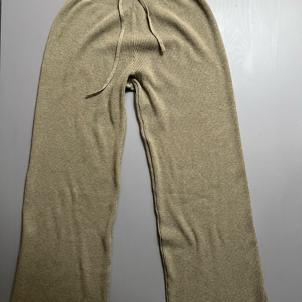 Uniqlo Light Green Straight Leg Pants